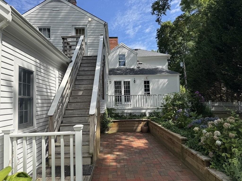 198 Main St Unit 2 - Photo 2 of 28