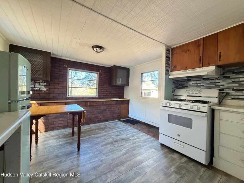 384 Glenerie Blvd - Photo 2 of 15