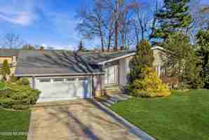 featured image of 1803 Holbrook St