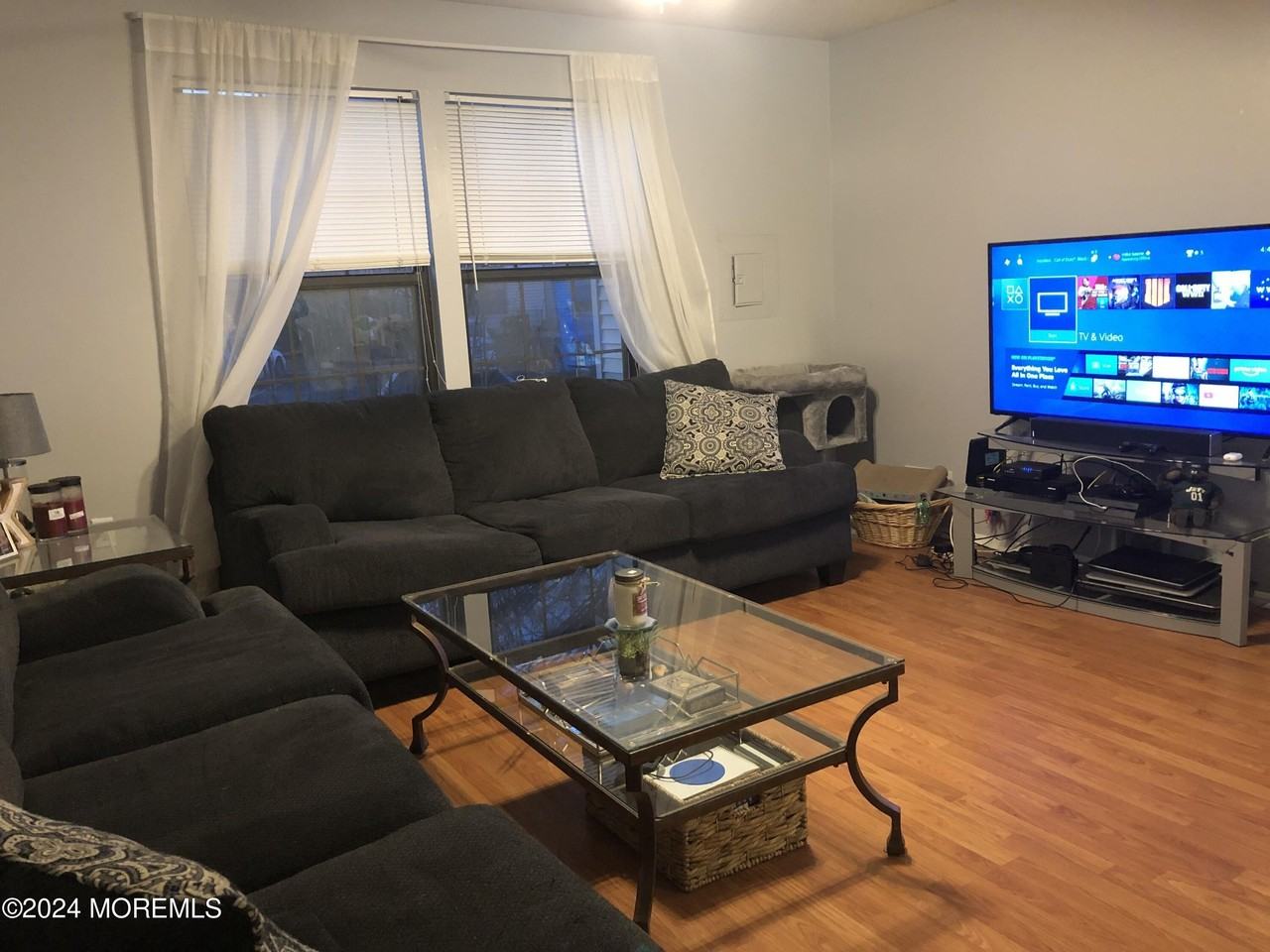 106 Daffodil Dr - Photo 4 of 12