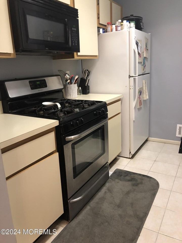 106 Daffodil Dr - Photo 7 of 12