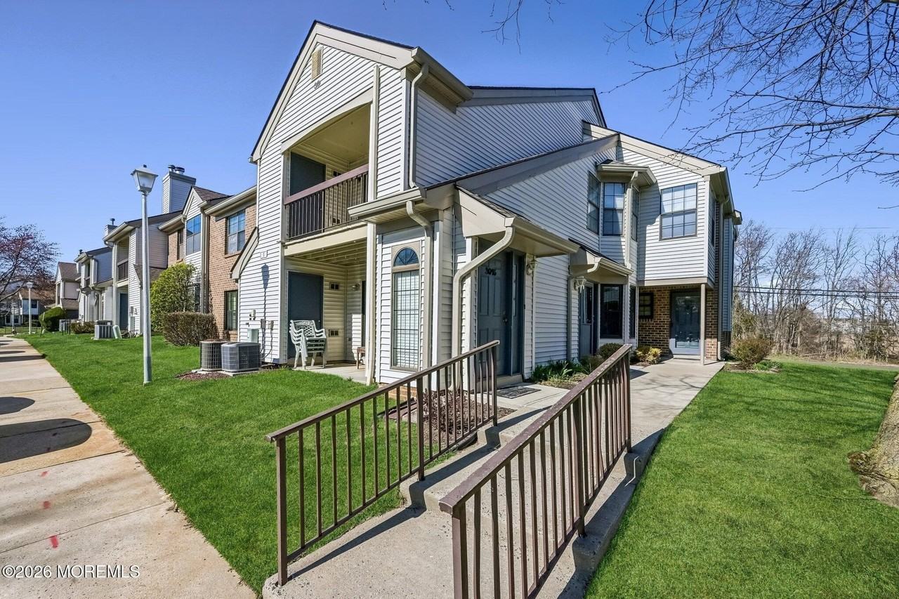 3015 Lighthouse Ln Unit 3015