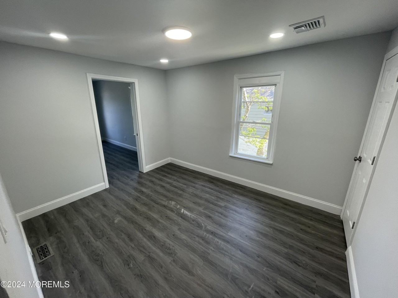 413 Ridge Ave #2 - Photo 2 of 9