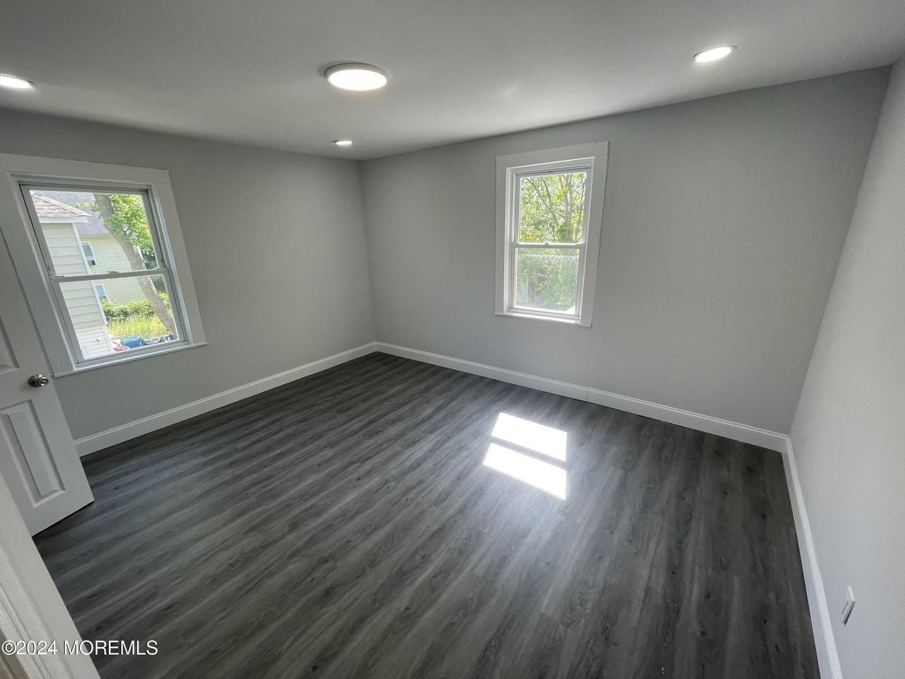 413 Ridge Ave #2 - Photo 4 of 9