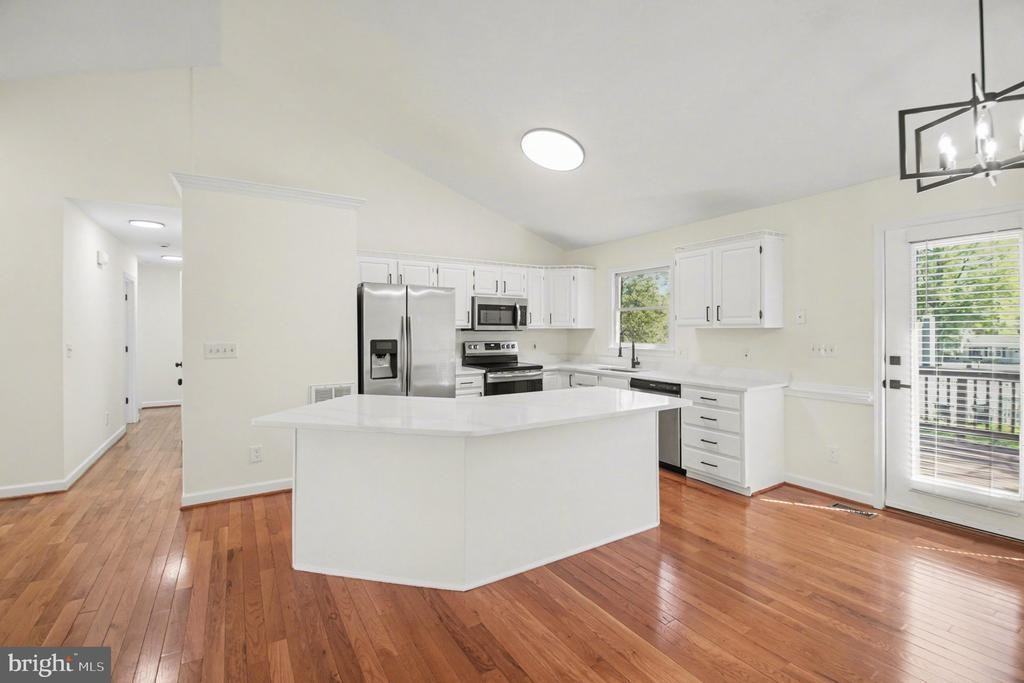 232 Choptank Rd - Photo 2 of 26