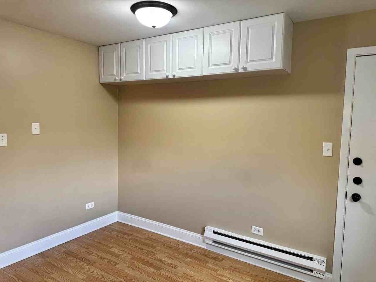 2215 Nichols Rd Apt C - Photo 6 of 14