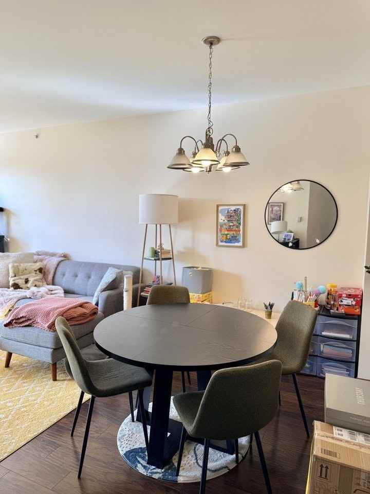 1159 E Addison Ave - Photo 7 of 14