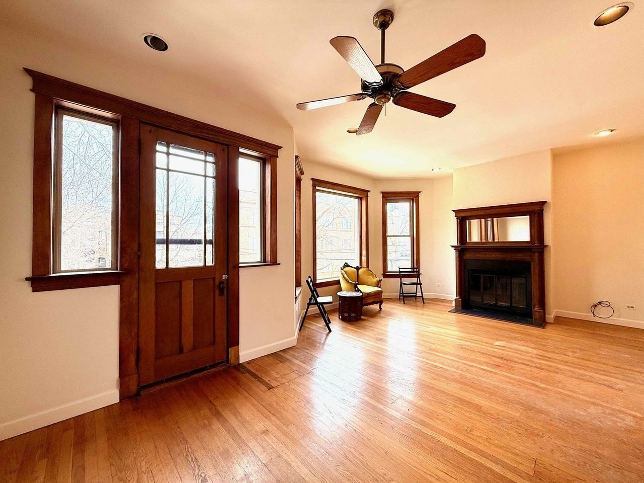 2414 N Spaulding Ave #2F - Photo 6 of 30