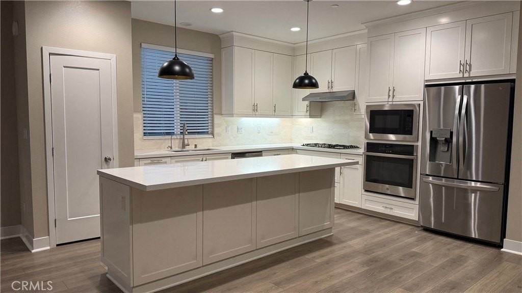 165 Tenor - Photo 3 of 22