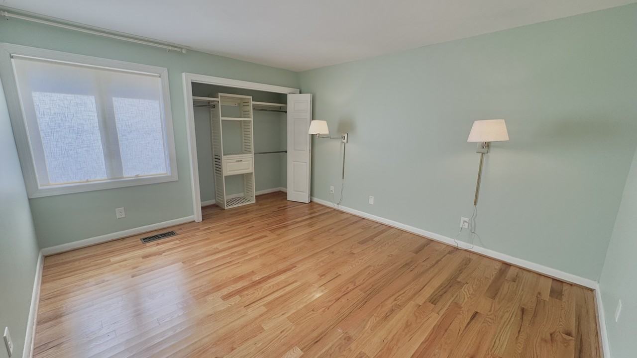 125 Egret Ct #305 - Photo 3 of 16