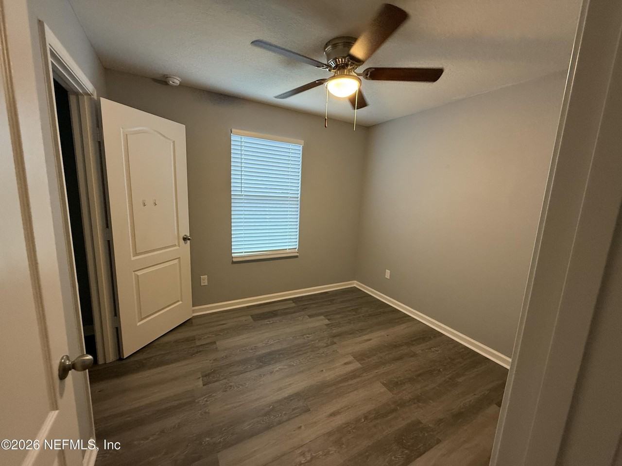 8574 Newnan Lake Dr - Photo 3 of 20