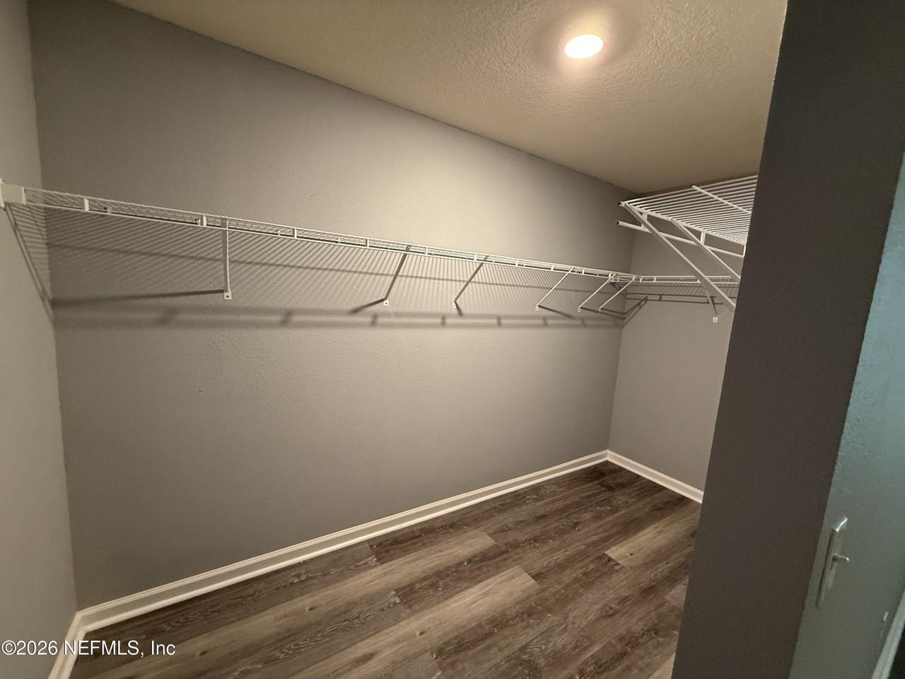 8574 Newnan Lake Dr - Photo 5 of 20