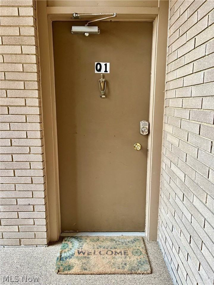 6770 Chaffee Ct Unit Q1 - Photo 5 of 28