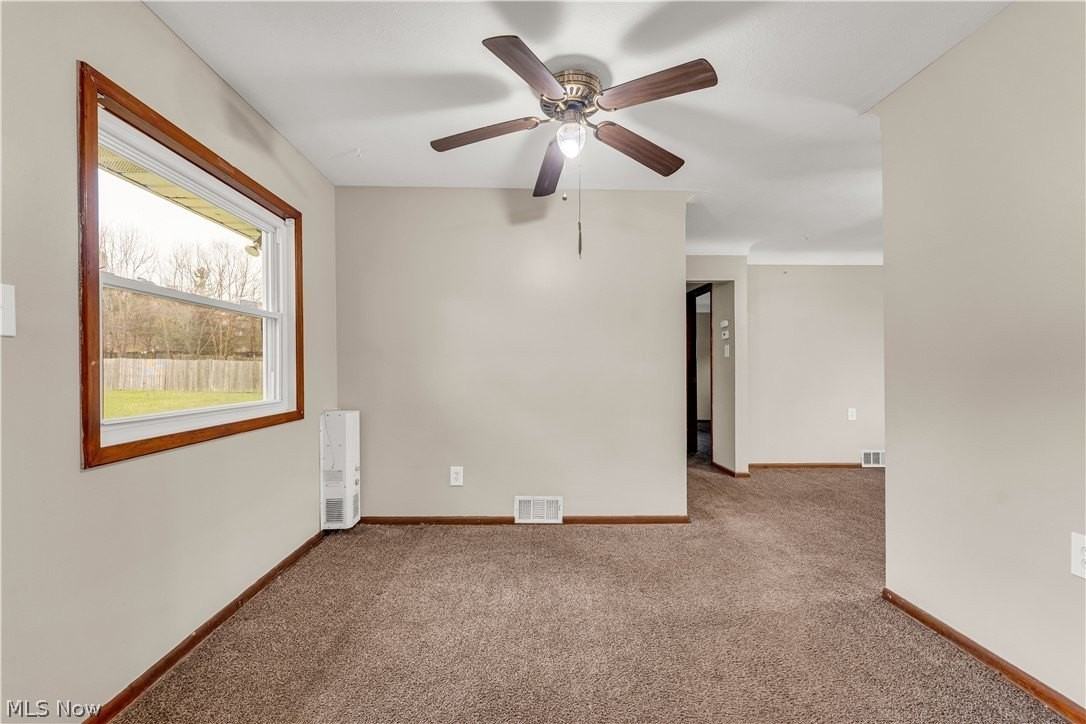 25121 Price Rd - Photo 7 of 32