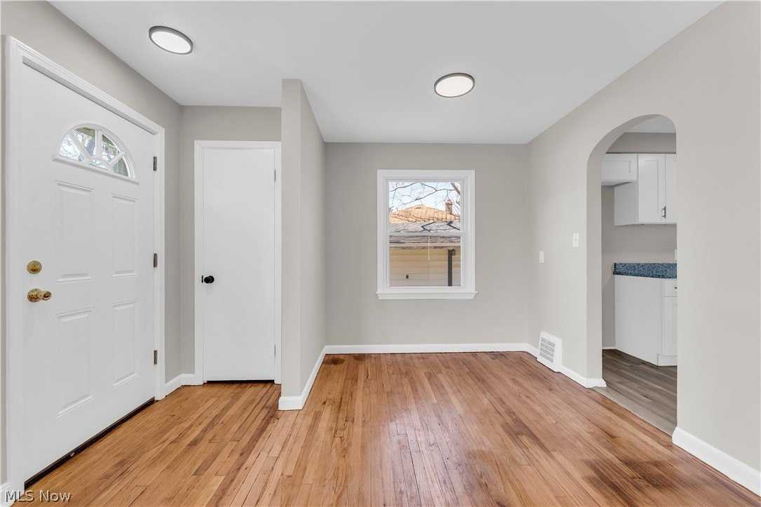 3802 Park Dr - Photo 5 of 25