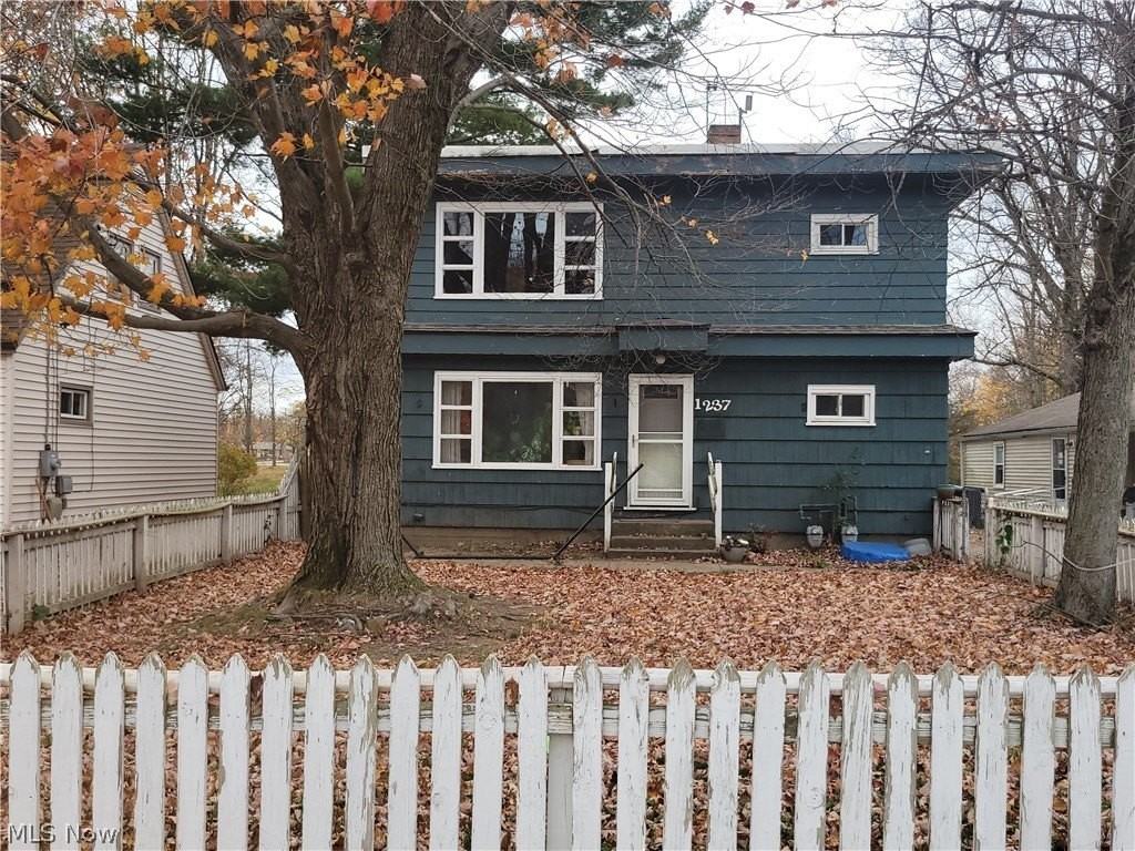 1237 Overbrook Rd - Photo 3 of 17