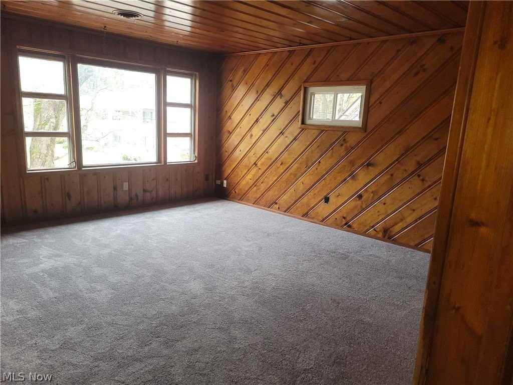 1237 Overbrook Rd - Photo 4 of 17