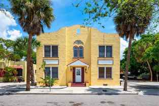 325 Ohio Pl #3 - Photo 1 of 1