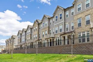 34 Arnold Dr - Photo 1 of 1