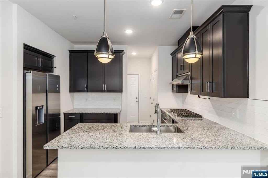 34 Arnold Dr - Photo 6 of 21