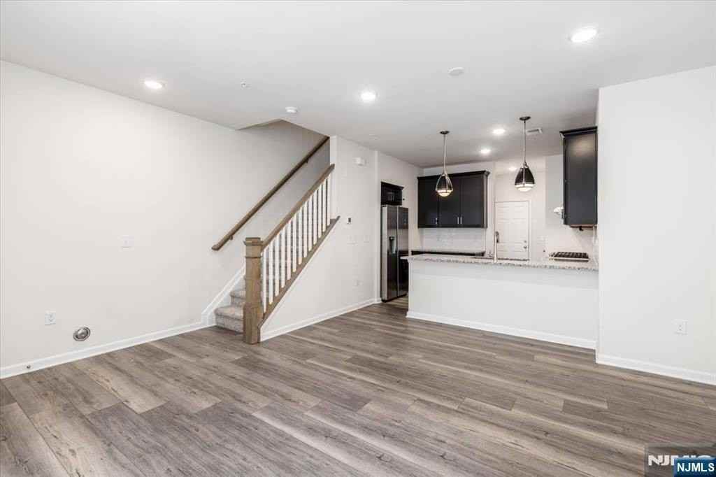 34 Arnold Dr - Photo 7 of 21