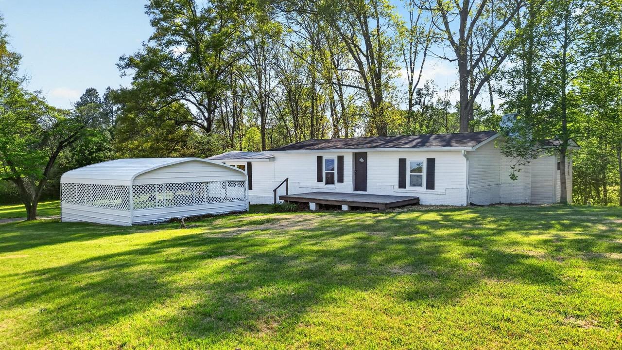 155 Bradford Ln #1 - Photo 2 of 7