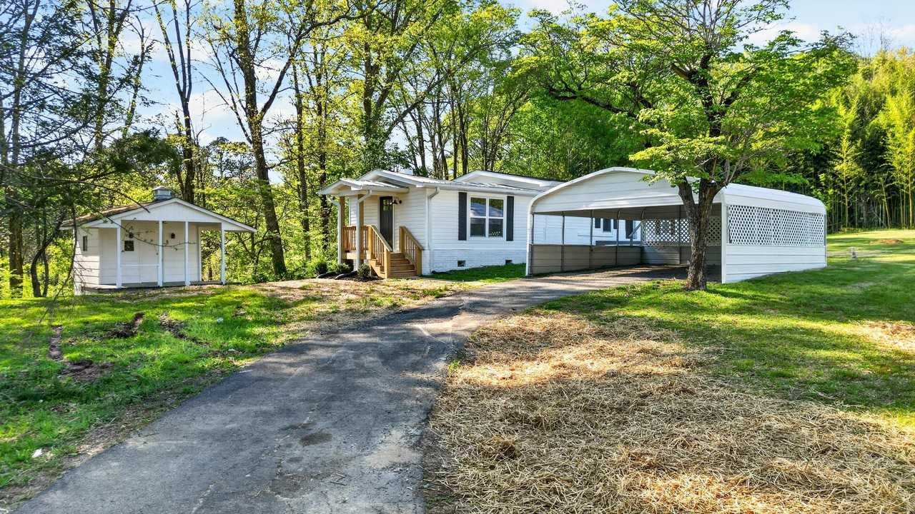 155 Bradford Ln #1 - Photo 4 of 7