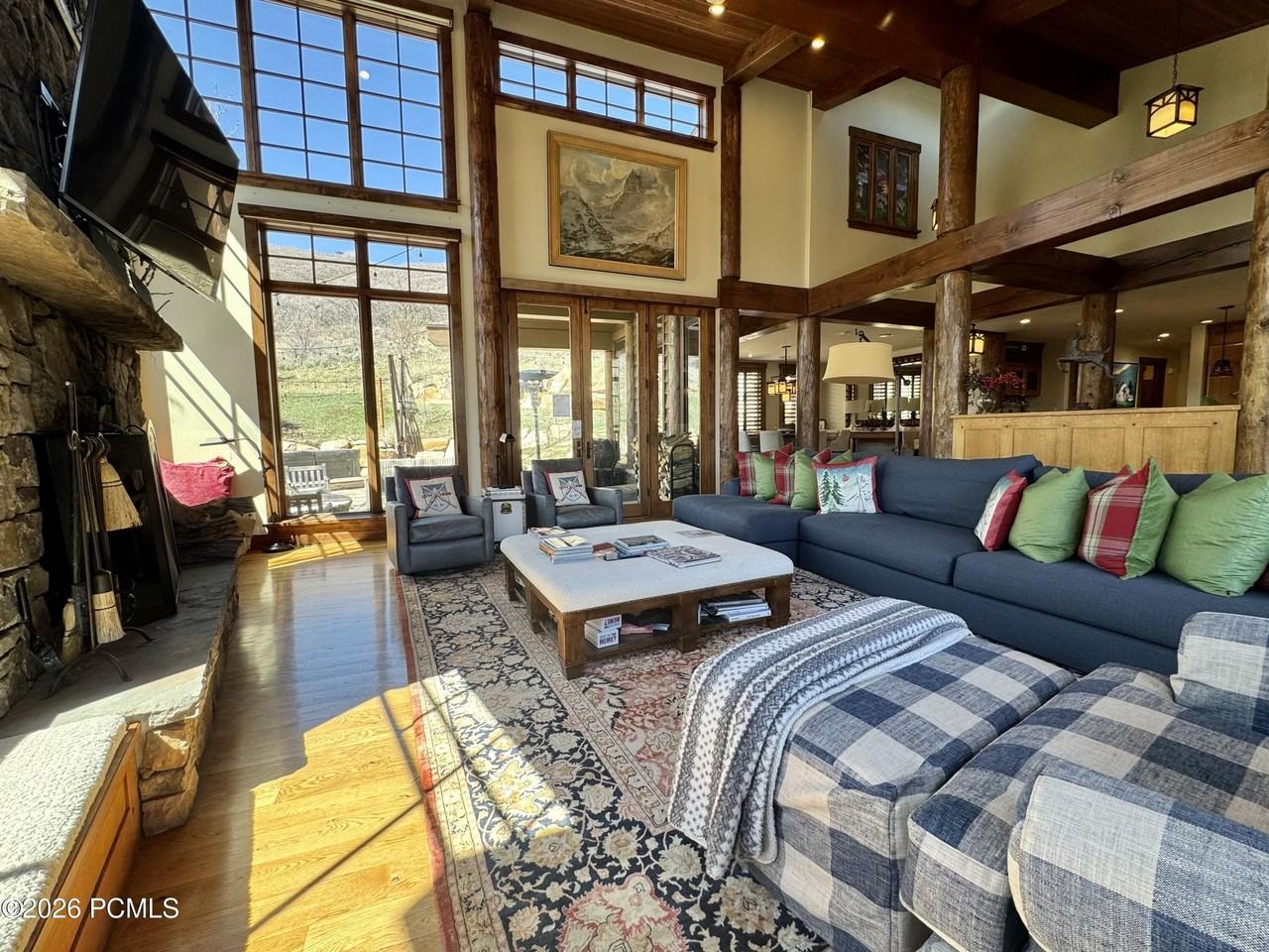 2011 Solamere Dr - Photo 2 of 40