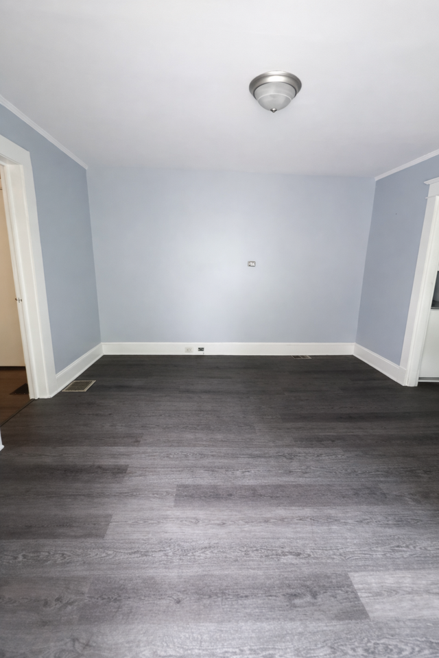 1827 1st Ave Nw #2 - Photo 2 of 7