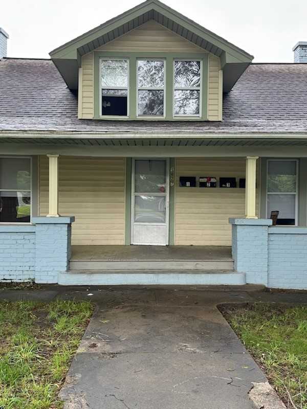 1827 1st Ave Nw #2 - Photo 7 of 7