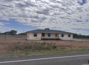 899 Fm 1346 - Photo 1 of 1