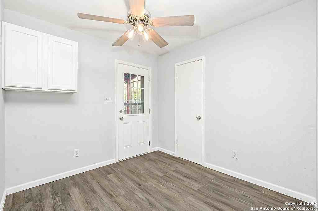 12215 Stoney Xing - Photo 6 of 18