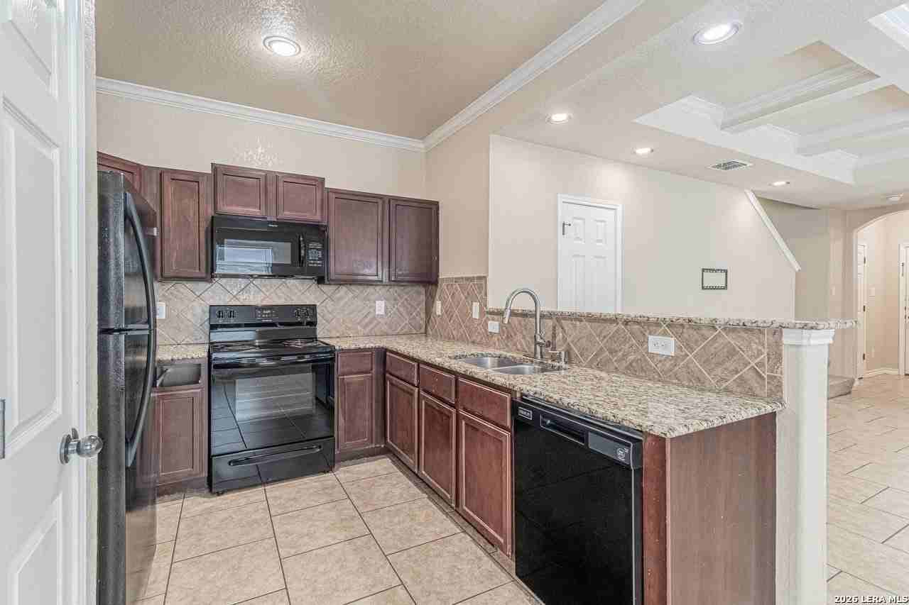 4919 Appleseed Ct - Photo 3 of 21