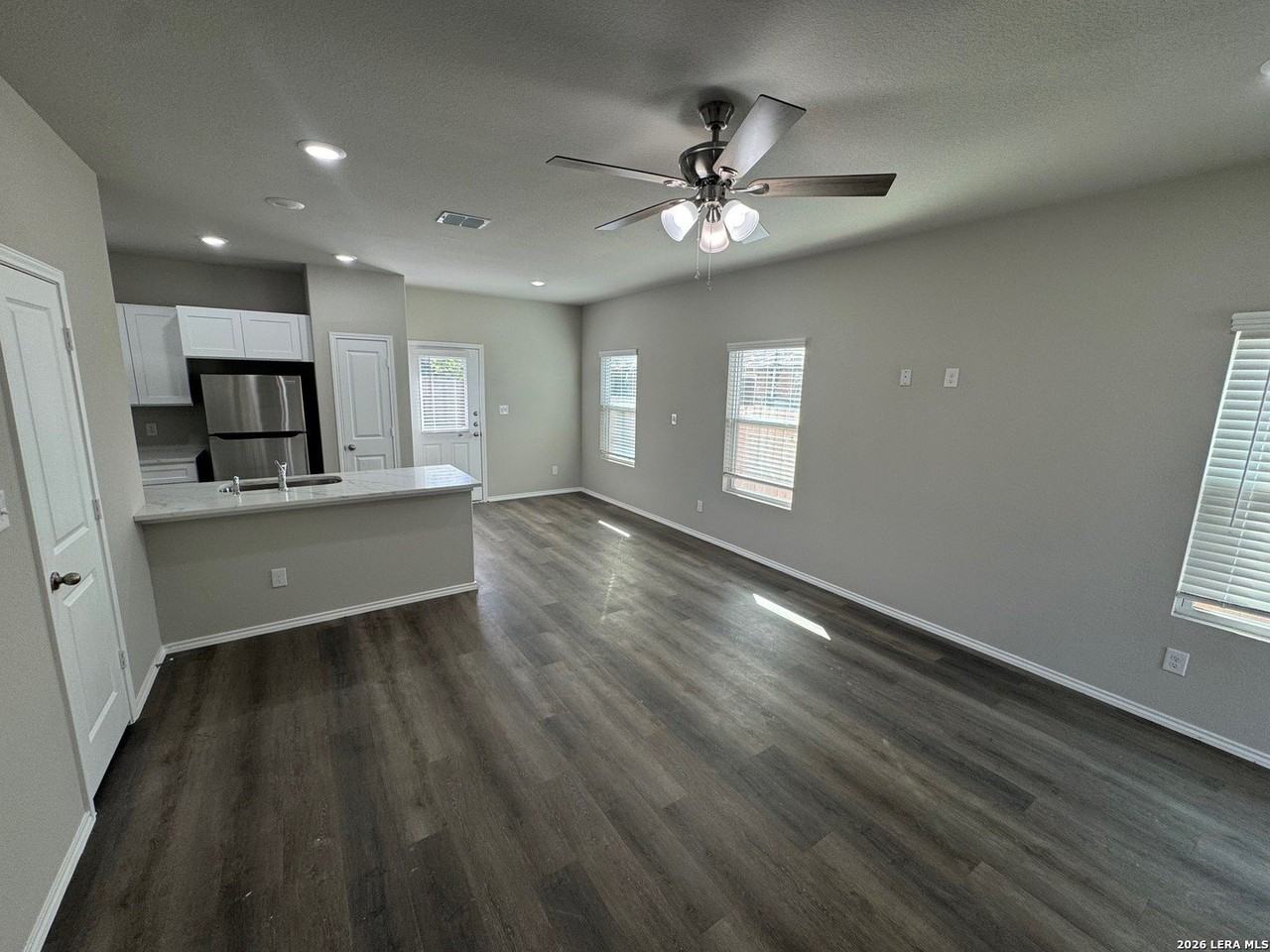 7818 Shetland Dr #101 - Photo 4 of 15