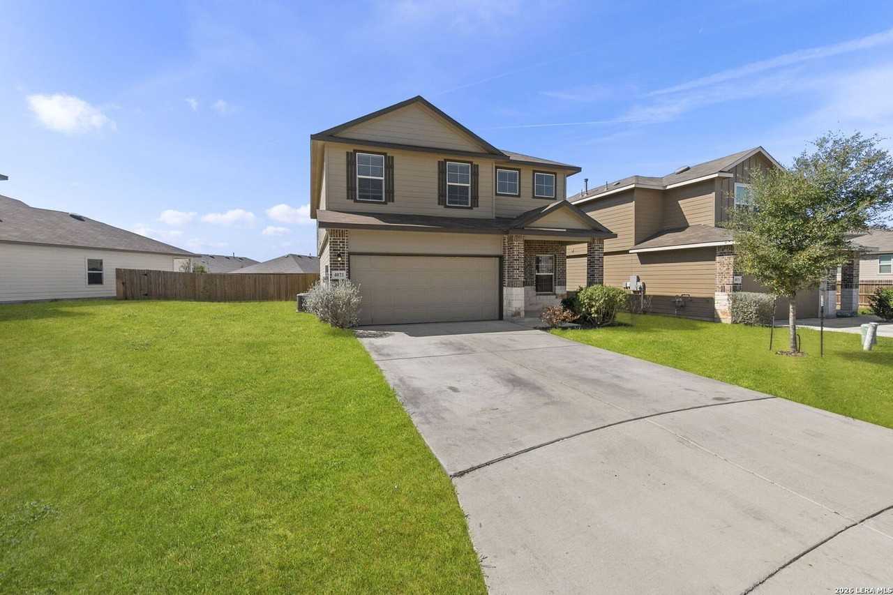 4021 Lilac Path - Photo 2 of 28