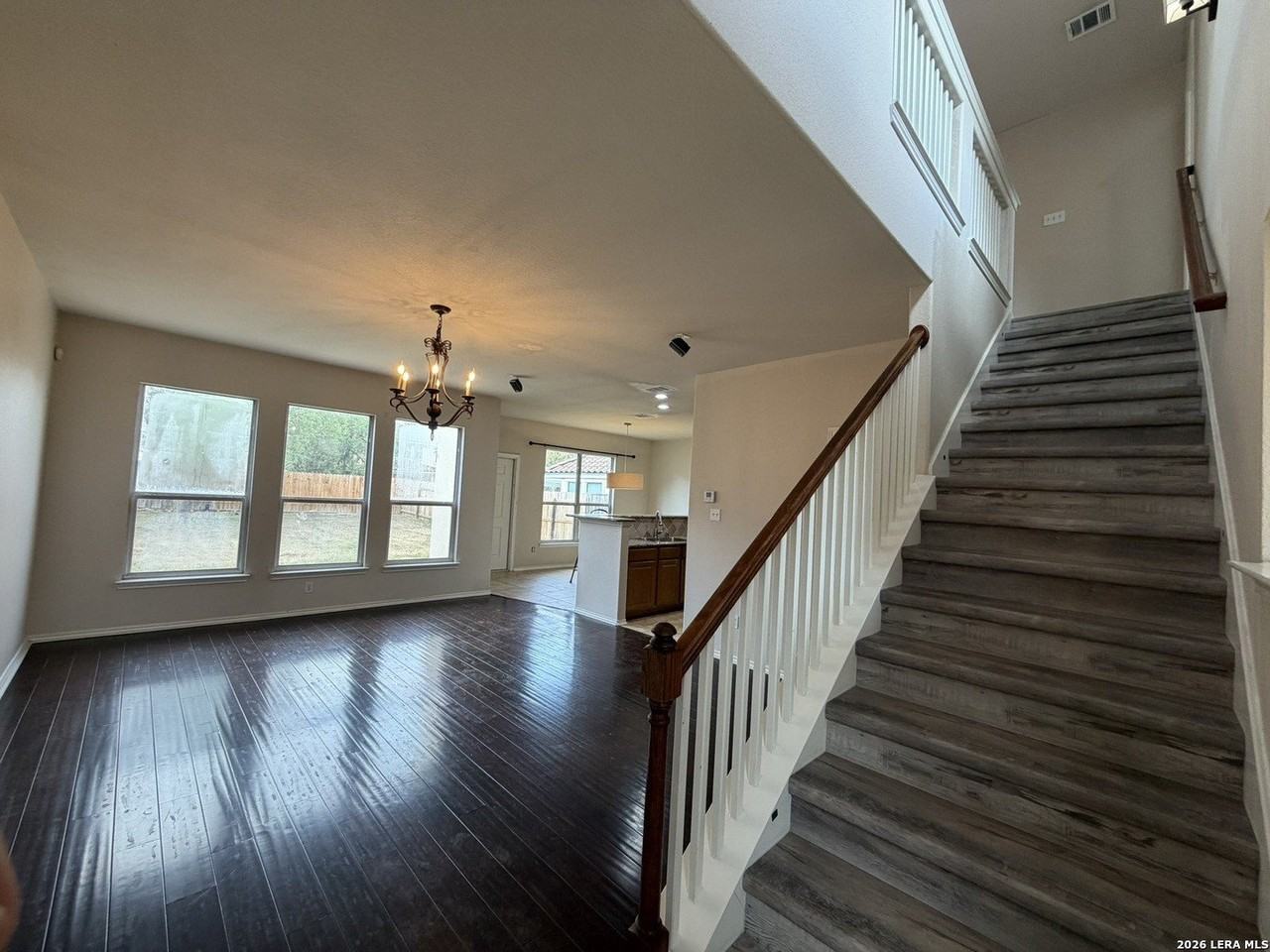 1323 Pinnacle Fls - Photo 2 of 14