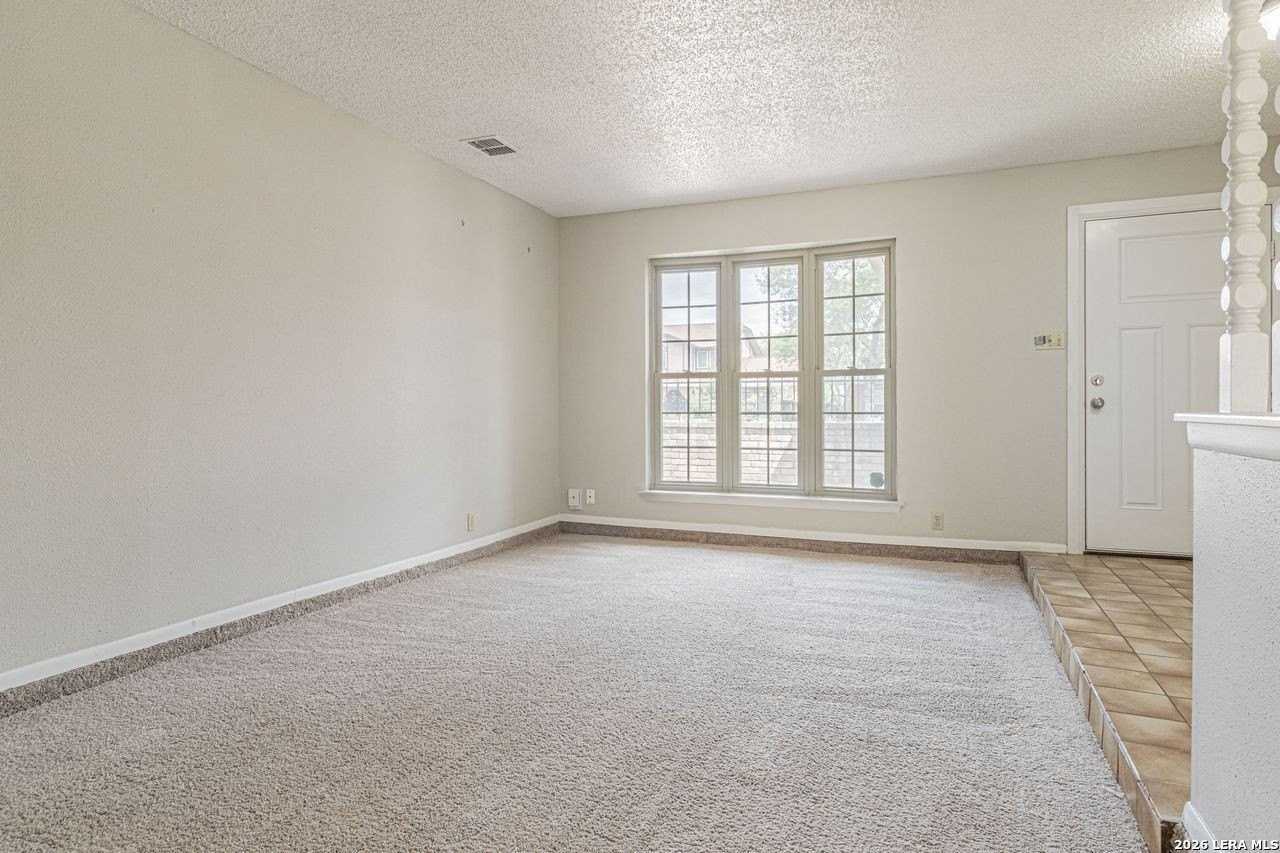 8347 Echo Willow Dr - Photo 5 of 24