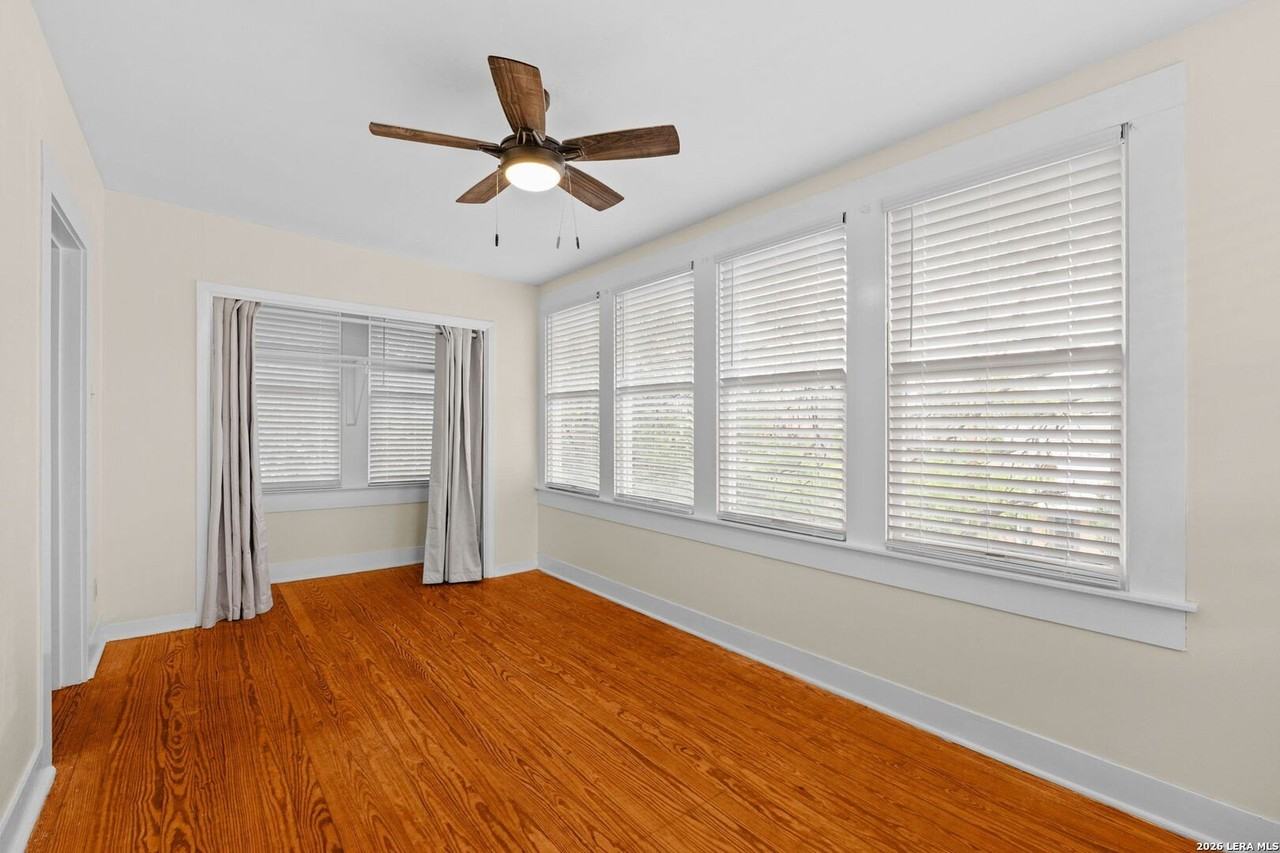 217 Castillo Ave #2 - Photo 3 of 12