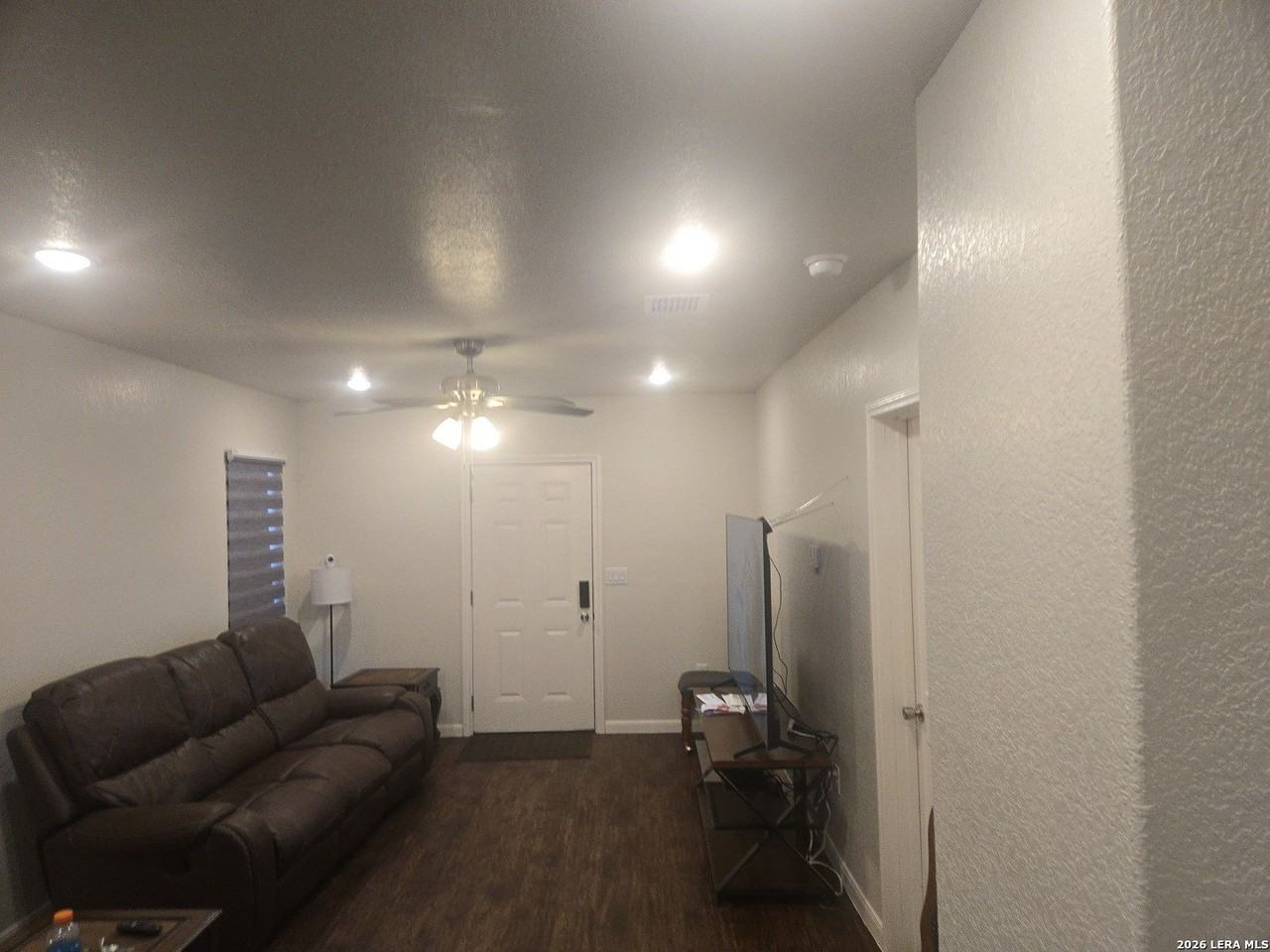 721 Potomac - Photo 3 of 10