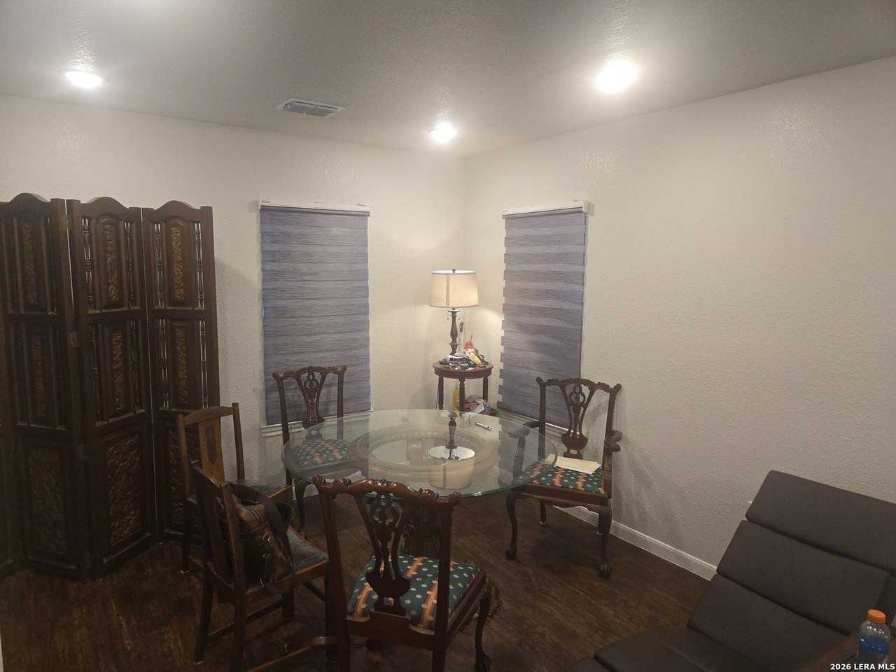 721 Potomac - Photo 5 of 10