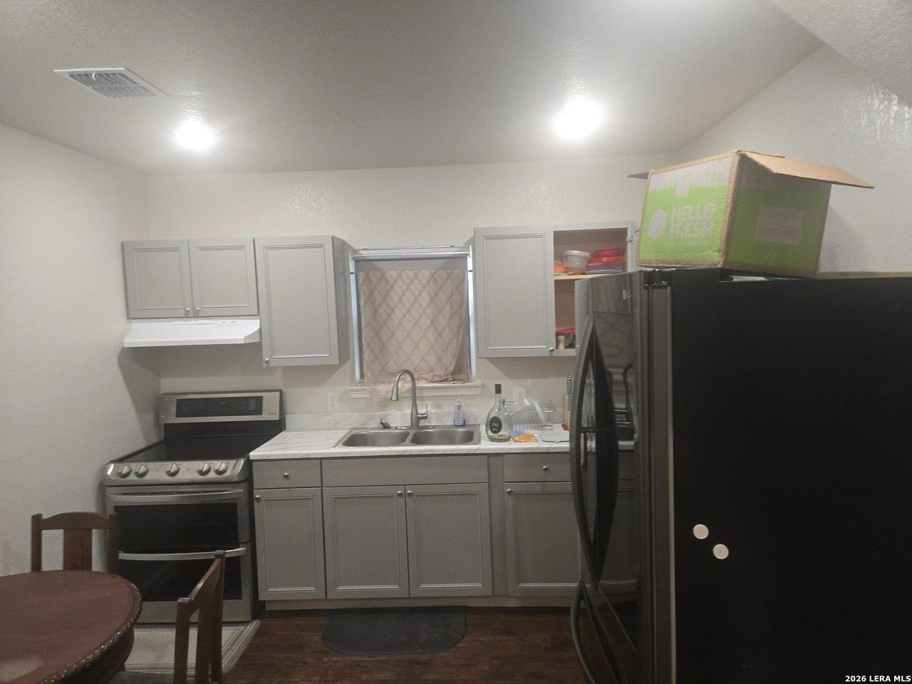 721 Potomac - Photo 6 of 10