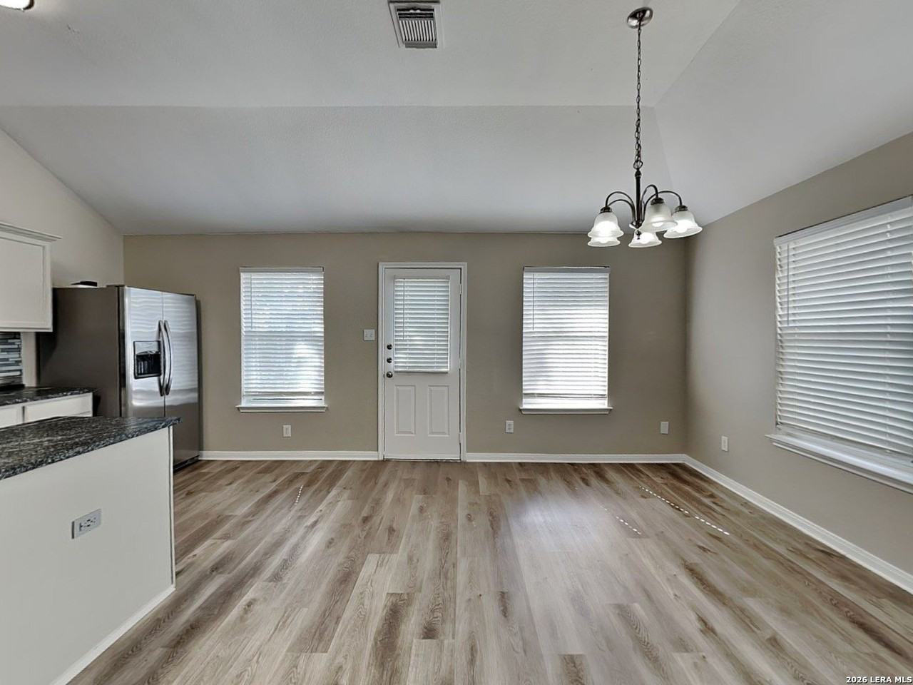 352 Meadow Park - Photo 3 of 16