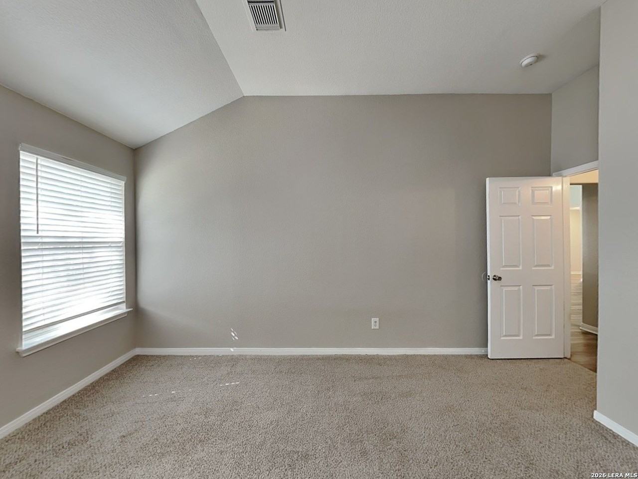 352 Meadow Park - Photo 5 of 16