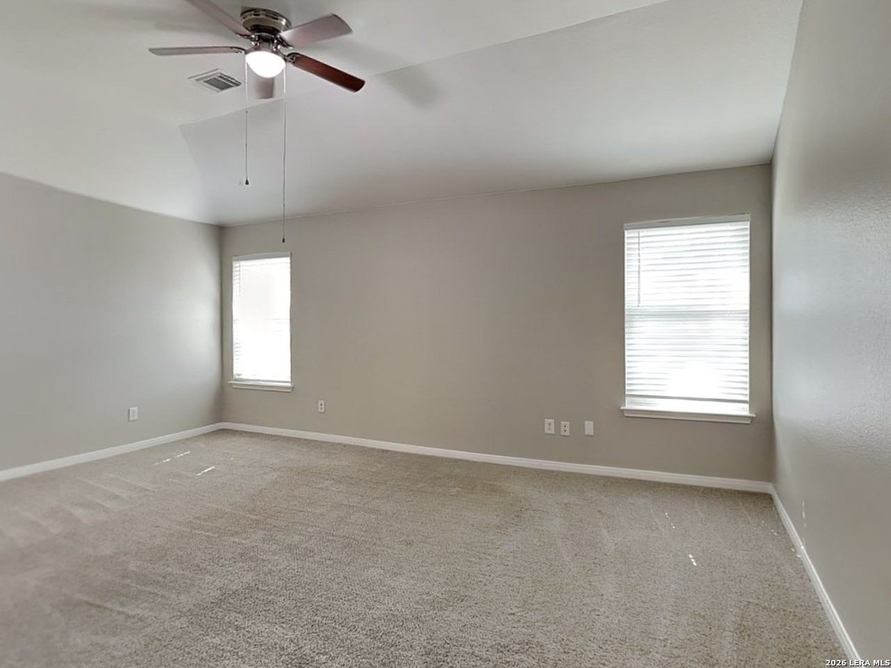 352 Meadow Park - Photo 6 of 16