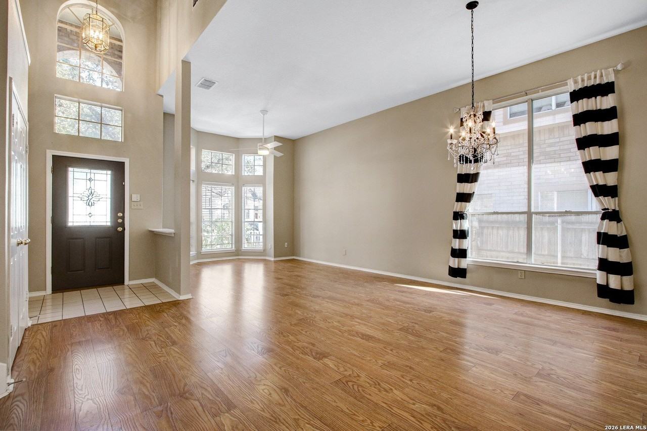 6438 Lost Holly - Photo 4 of 27