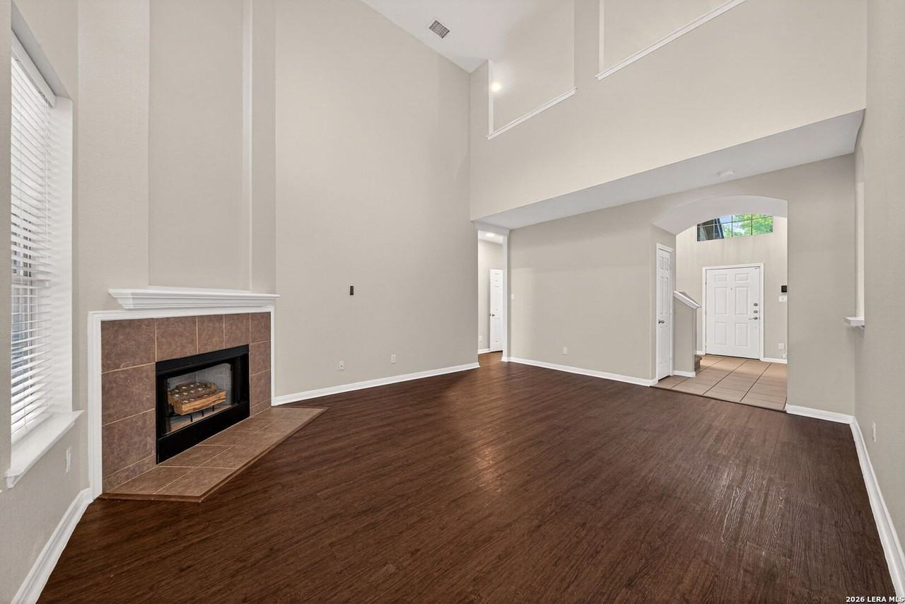 137 Niemietz Cv - Photo 7 of 34