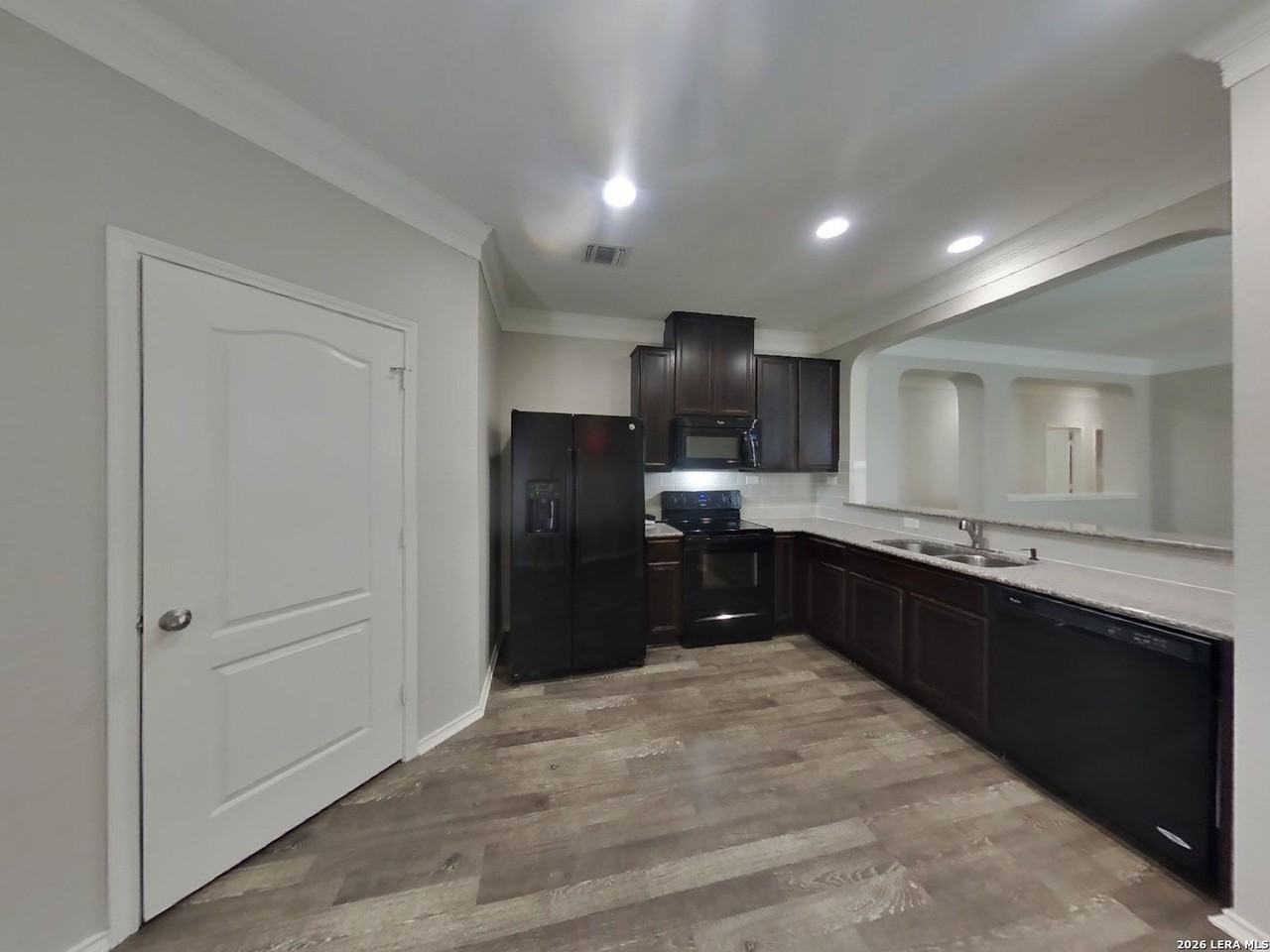 10019 Placid Bay - Photo 5 of 16