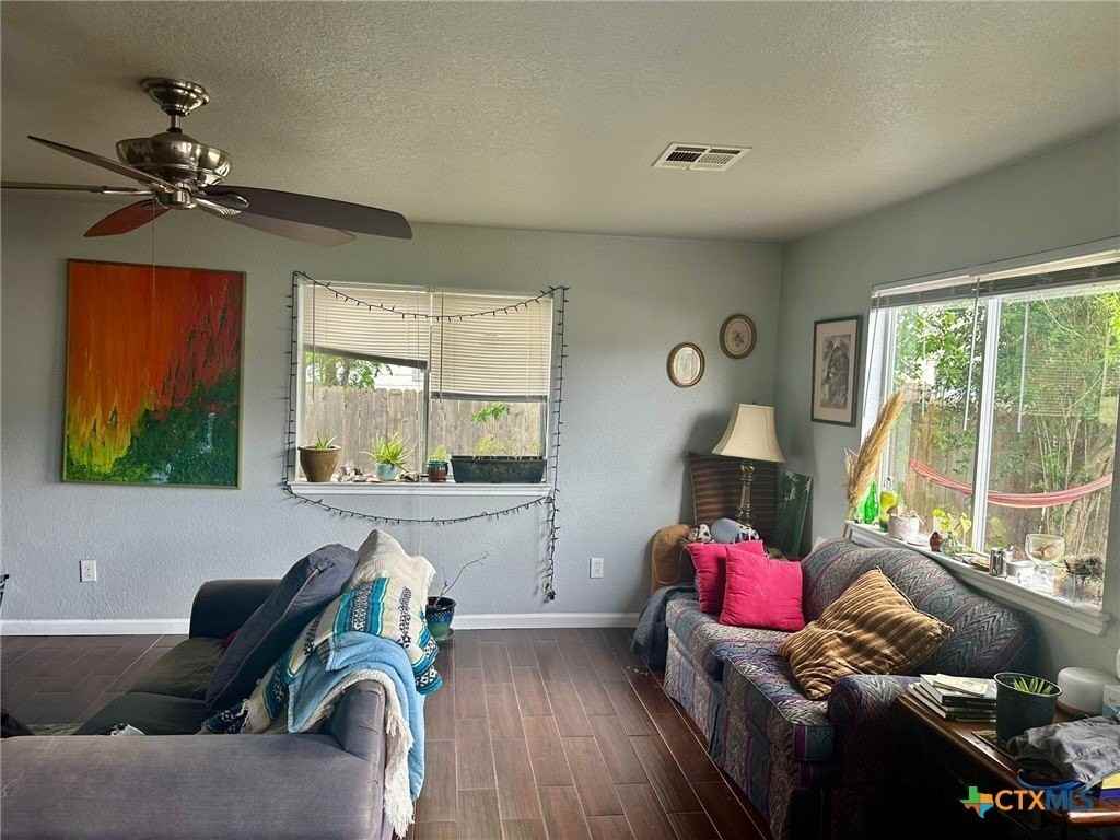 864 Sagewood Trl - Photo 6 of 15