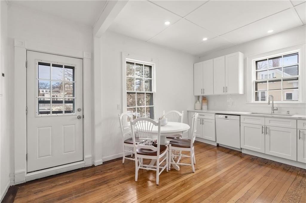 42 Mann Ave #2 - Photo 5 of 12