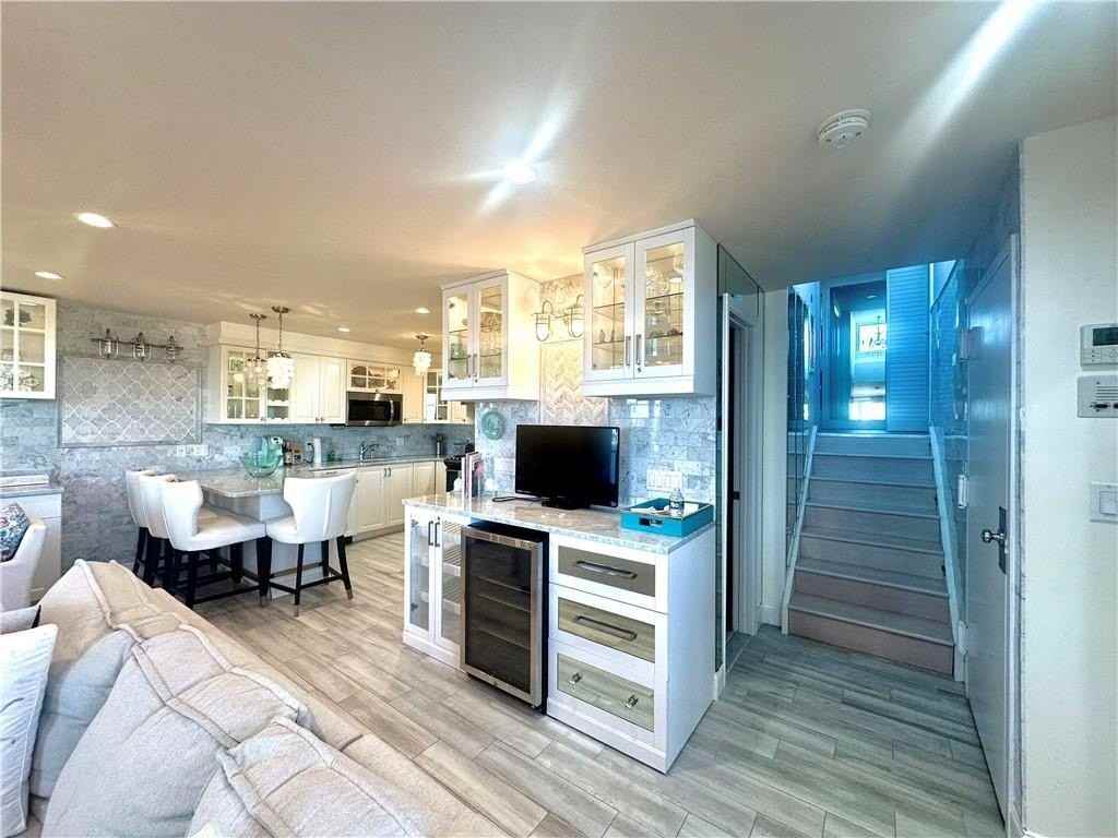 312 America - Photo 5 of 24